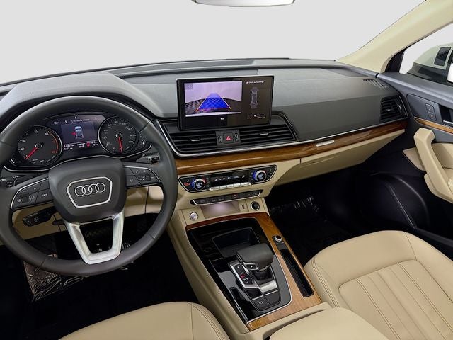 2023 Audi Q5 40 Premium quattro