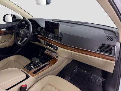 2023 Audi Q5 40 Premium quattro