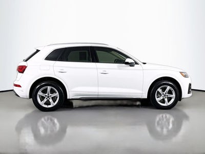 2023 Audi Q5 40 Premium quattro