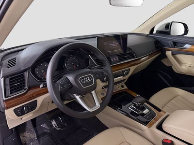 2023 Audi Q5 40 Premium quattro