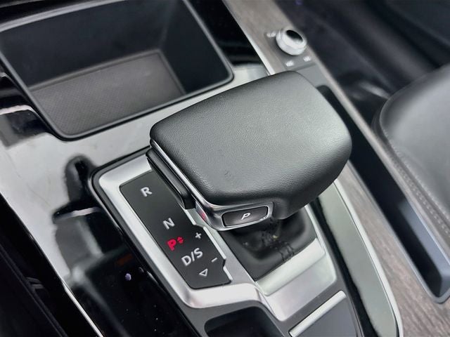 2023 Audi Q5 40 Premium quattro