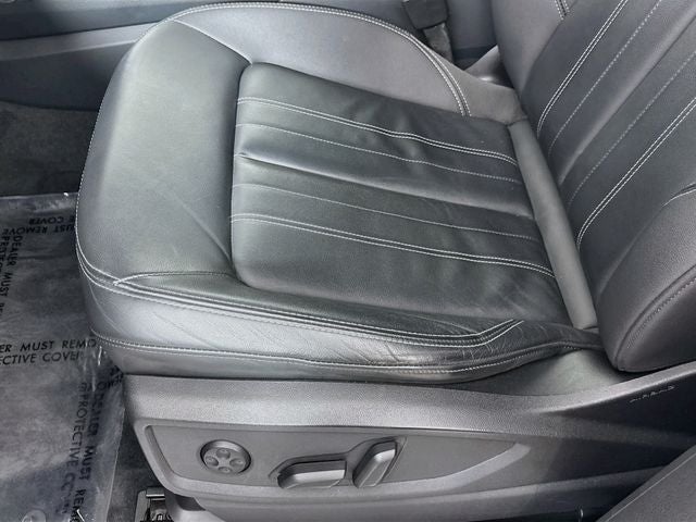 2023 Audi Q5 40 Premium quattro