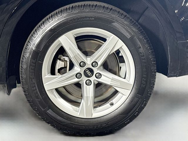 2023 Audi Q5 40 Premium quattro