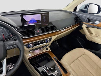 2023 Audi Q5 40 Premium quattro