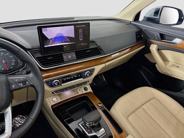 2023 Audi Q5 40 Premium quattro