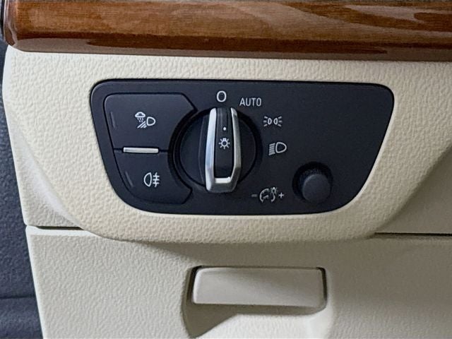 2022 Audi Q5 45 S line Premium quattro