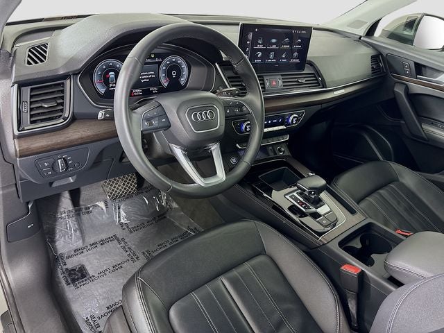 2023 Audi Q5 45 S line Premium quattro
