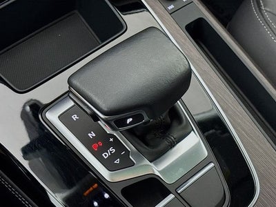 2023 Audi Q5 45 S line Premium quattro