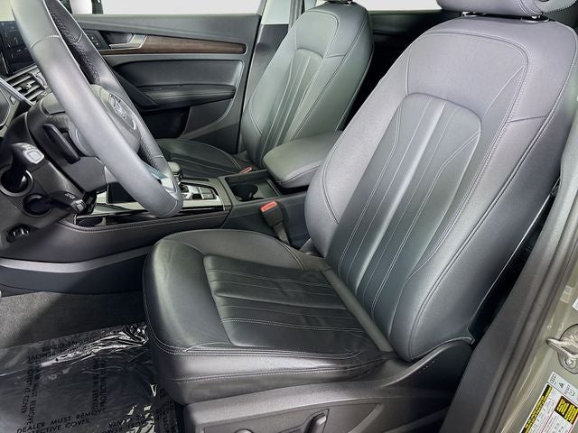 2023 Audi Q5 45 S line Premium quattro