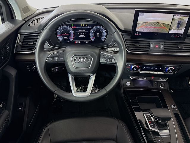2023 Audi Q5 45 S line Premium quattro