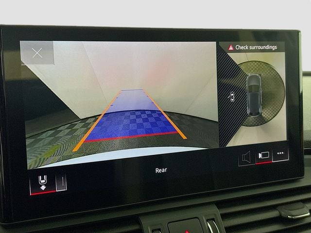 2023 Audi Q5 45 S line Premium Plus quattro