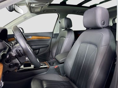 2023 Audi Q5 45 S line Premium Plus quattro