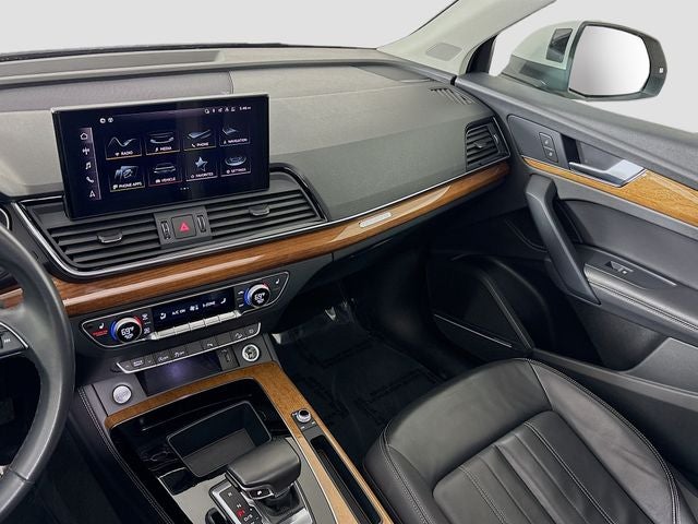 2023 Audi Q5 45 S line Premium Plus quattro