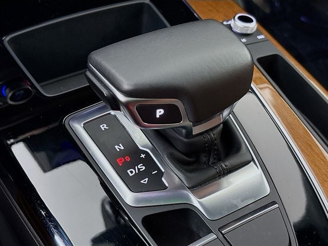 2022 Audi Q5 45 S line Premium quattro