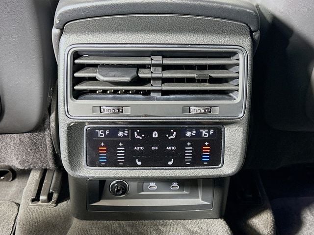 2023 Audi Q7 45 Premium Plus quattro