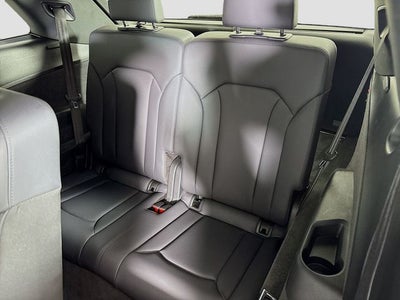 2023 Audi Q7 45 Premium Plus quattro