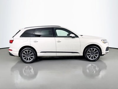 2023 Audi Q7 45 Premium Plus quattro