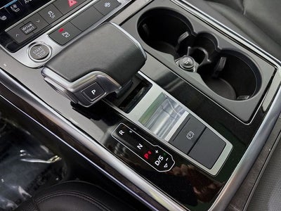 2022 Audi Q7 45 Premium Plus quattro