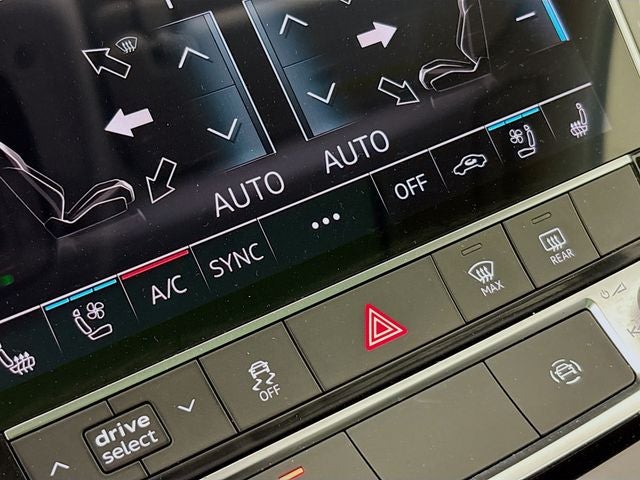 2022 Audi Q7 45 Premium Plus quattro
