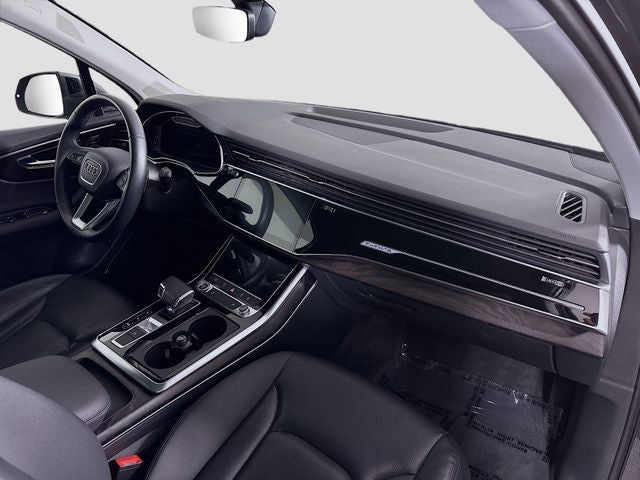 2022 Audi Q7 45 Premium Plus quattro