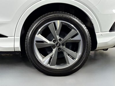 2024 Audi Q4 e-tron Prestige quattro