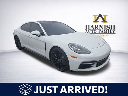 2018 Porsche Panamera 4S