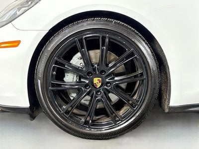 2018 Porsche Panamera 4S