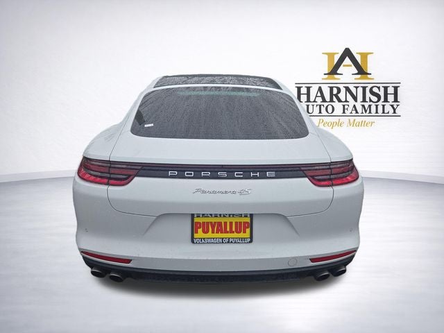2018 Porsche Panamera 4S