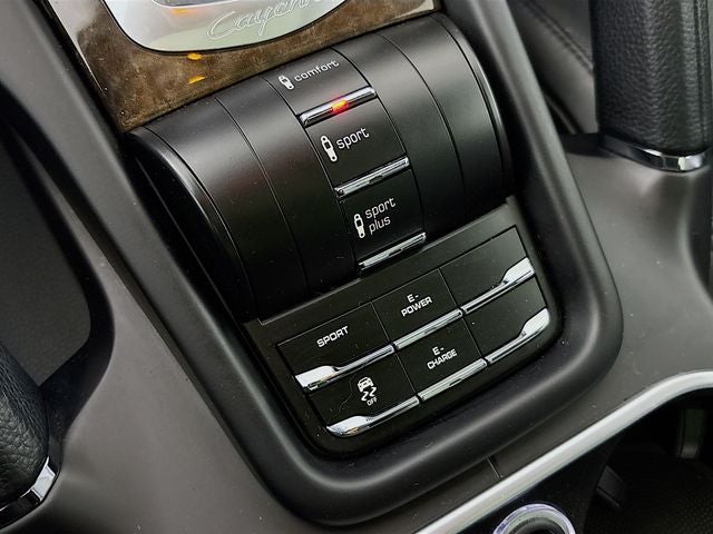 2017 Porsche Cayenne E-Hybrid S