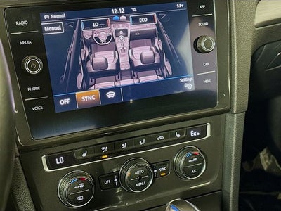 2019 Volkswagen e-Golf SE