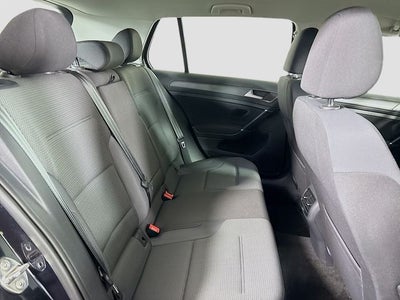 2019 Volkswagen e-Golf SE