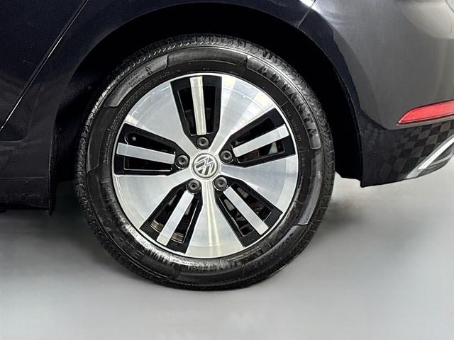 2019 Volkswagen e-Golf SE