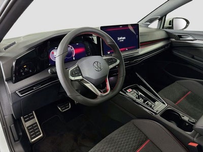 2025 Volkswagen Golf GTI 2.0T SE