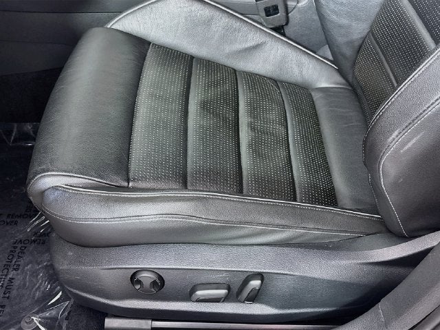 2018 Volkswagen Golf R DCC & Navigation 4Motion