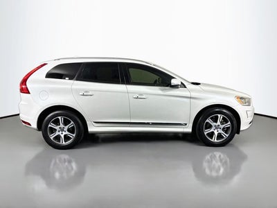 2015 Volvo XC60 T6 Platinum