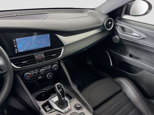 2022 Alfa Romeo Giulia Veloce