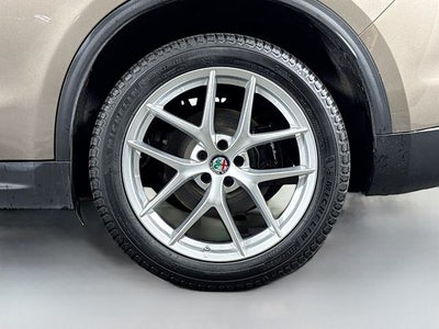 2019 Alfa Romeo Stelvio Ti