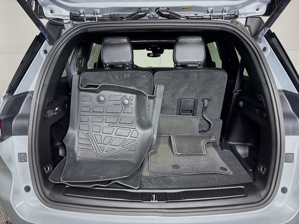 2023 Jeep Grand Cherokee L Altitude 4x4