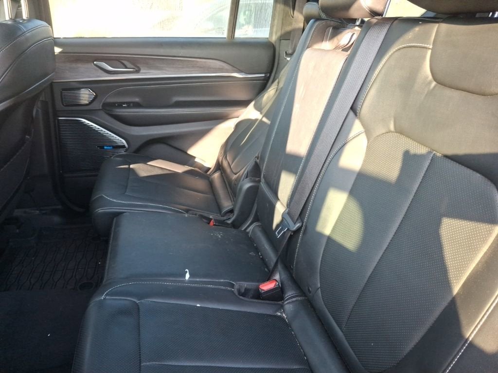 2022 Jeep Grand Cherokee L Overland 4x4