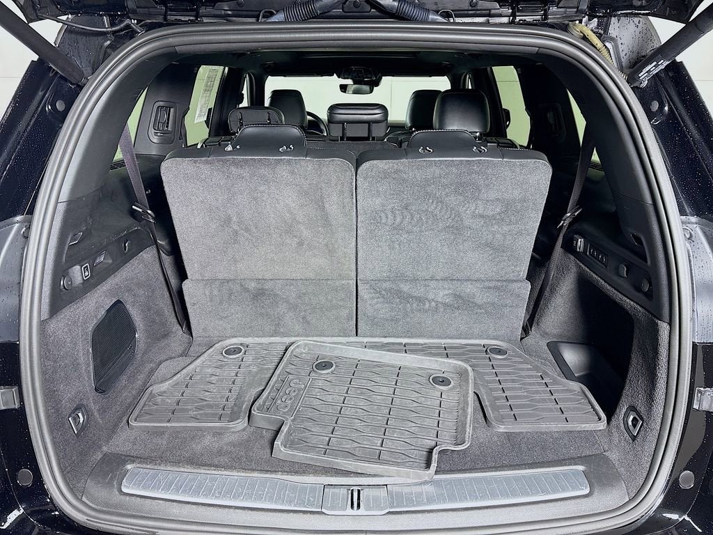 2022 Jeep Grand Cherokee L Overland 4x4