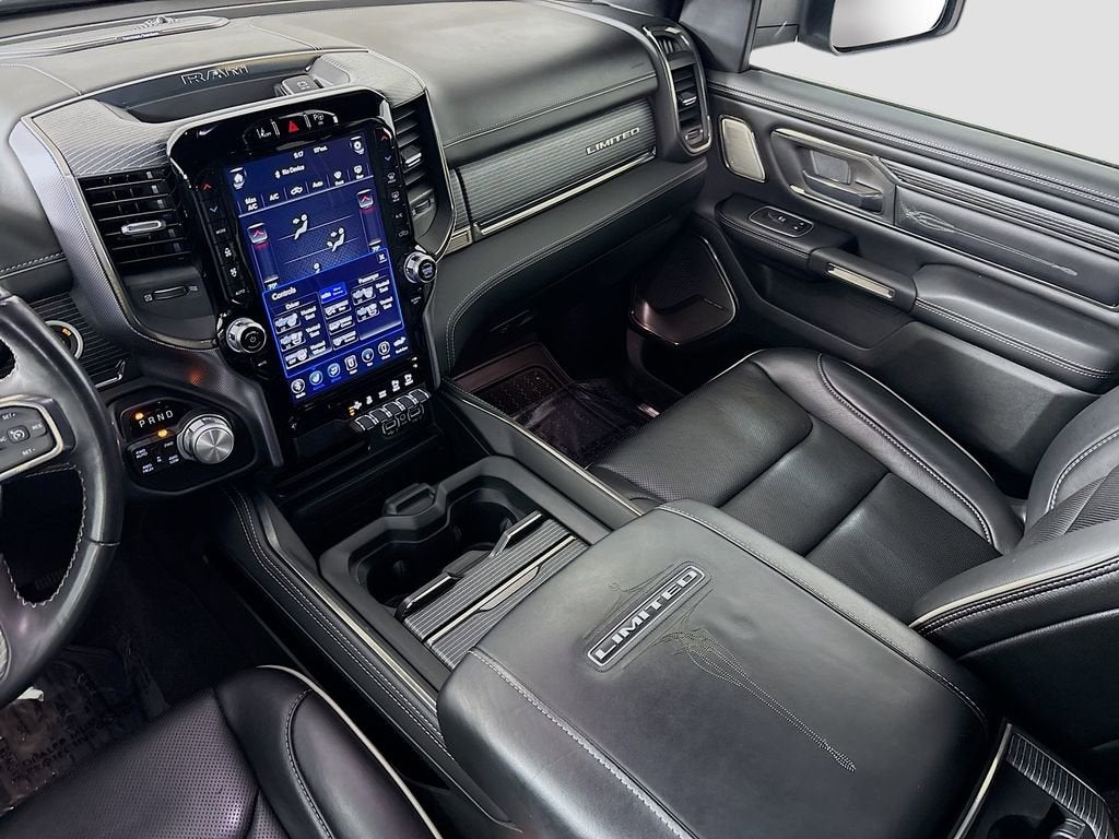 2021 RAM 1500 Limited Crew Cab 4x4 5'7" Box