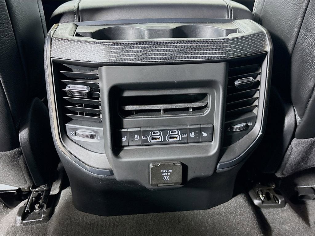 2021 RAM 1500 Limited Crew Cab 4x4 5'7" Box