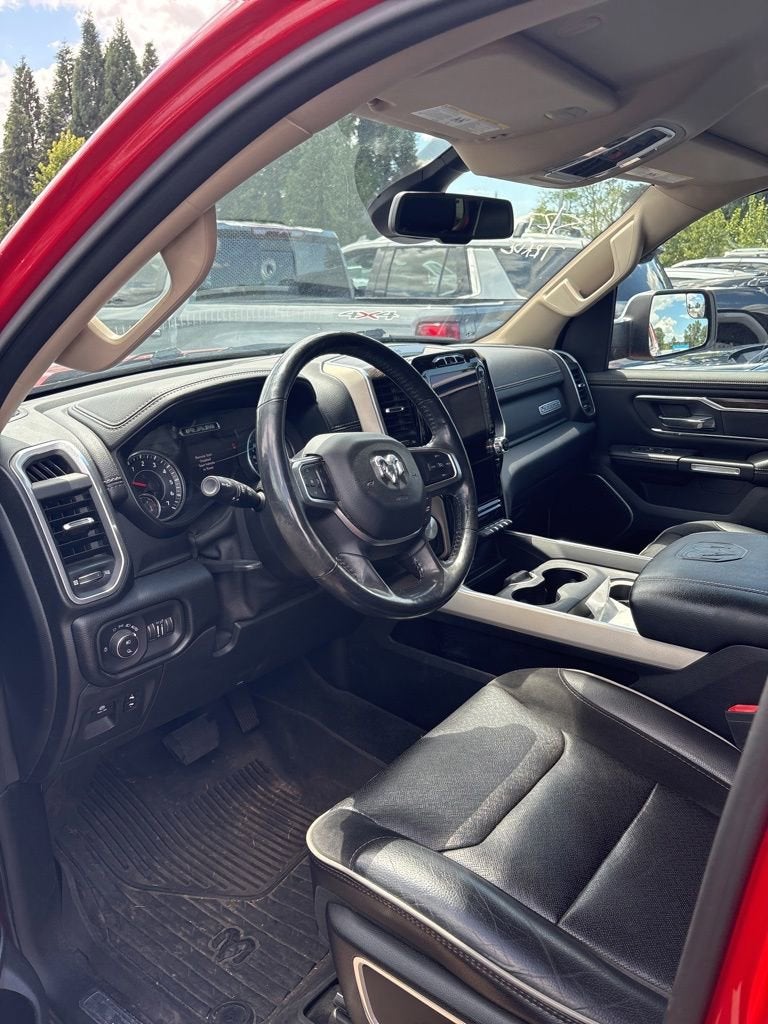 2020 RAM 1500 Laramie Crew Cab 4x4 5'7" Box