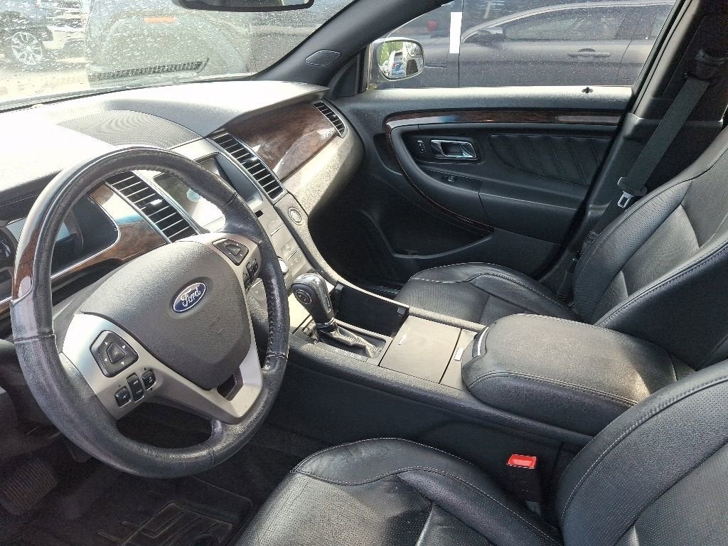 2016 Ford Taurus Limited