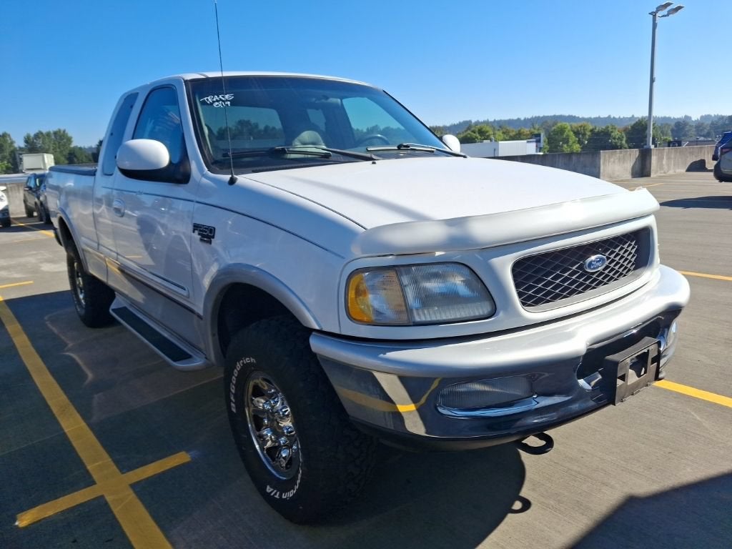 1998 Ford F-250 Supercab 139" 4WD
