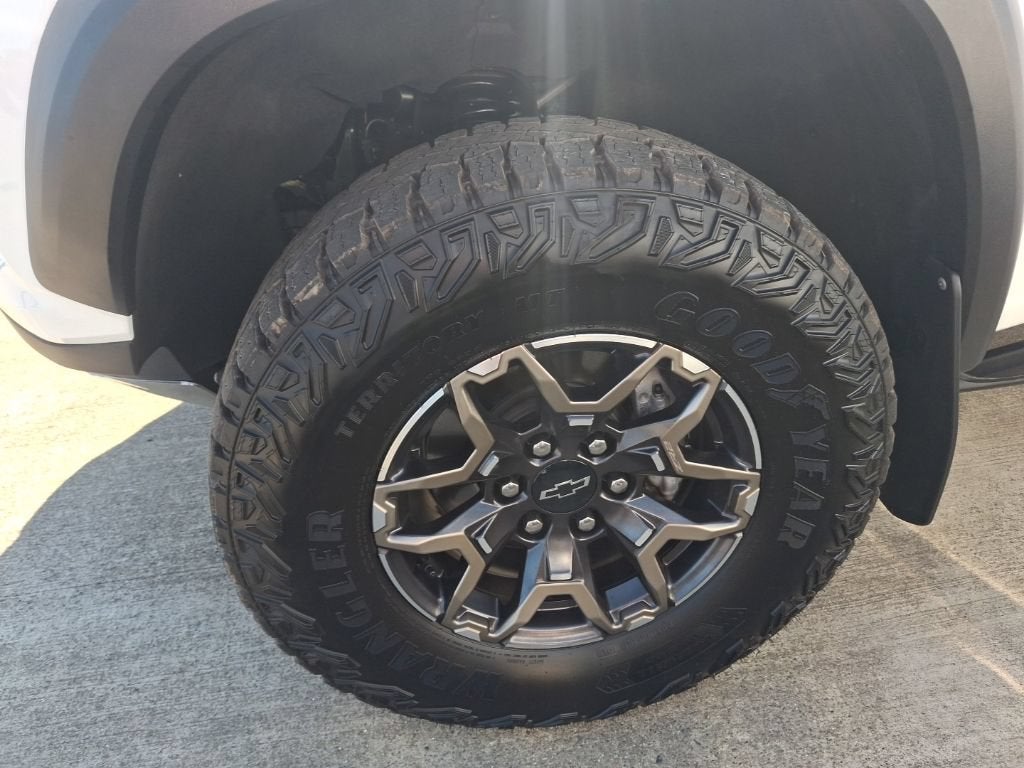 2025 Chevrolet Colorado ZR2