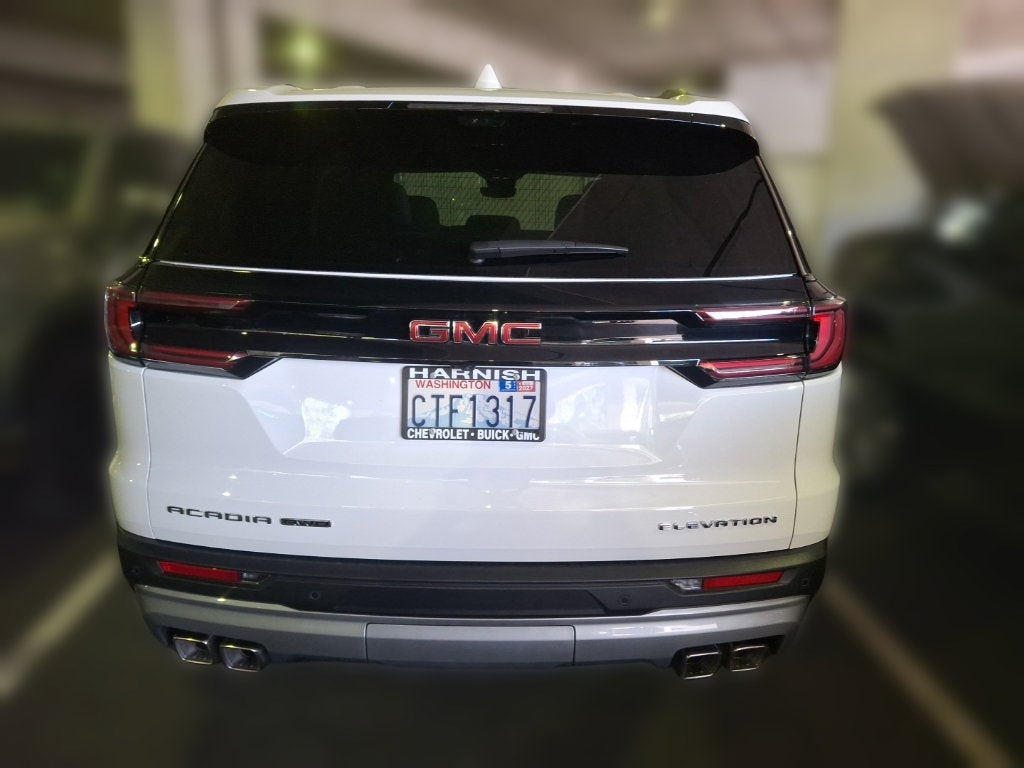 2026 GMC Acadia Elevation