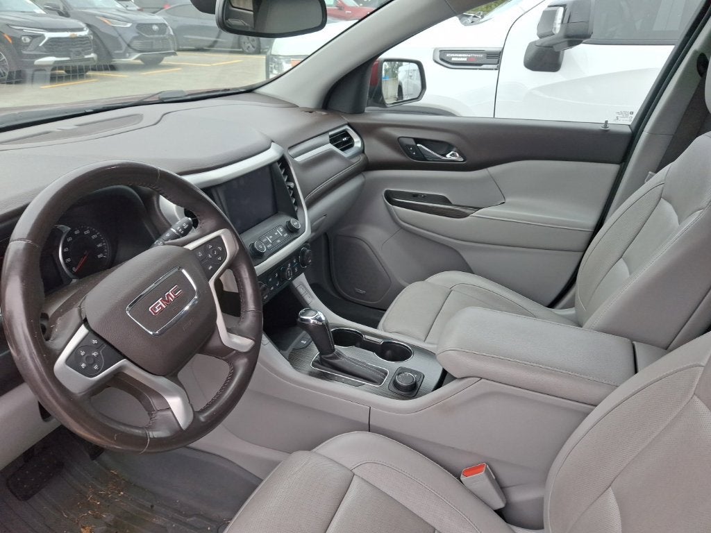 2017 GMC Acadia SLT