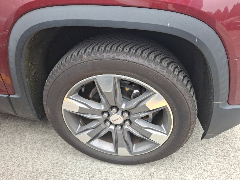 2017 GMC Acadia SLT