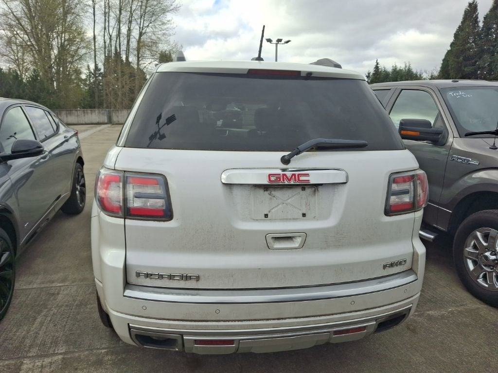 2016 GMC Acadia Denali